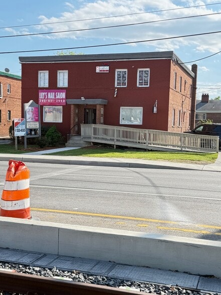 Primary Photo Of 1017 University Blvd E, Silver Spring Office For Sale