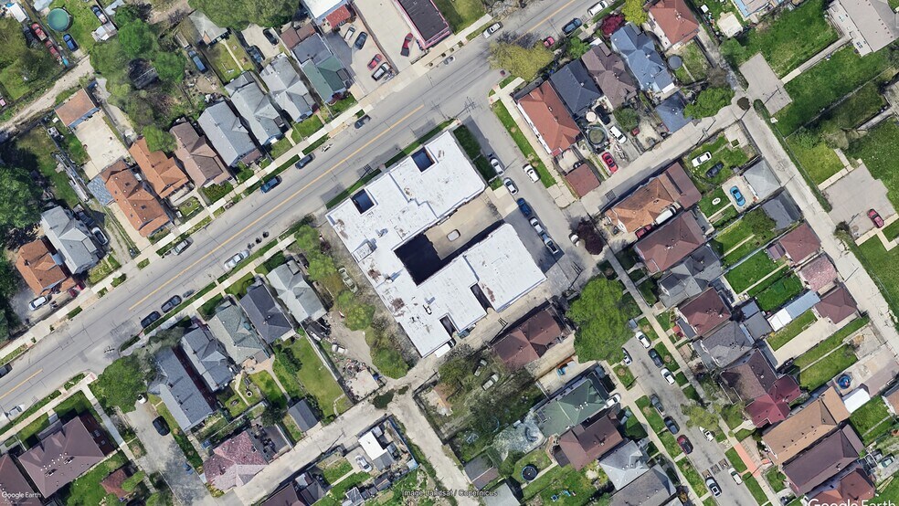 More Photos Of 2199 Lansing St, Detroit Apartments For Sale
