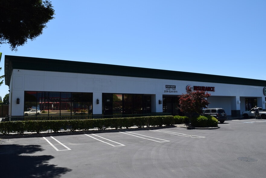 Primary Photo Of 2542 Patterson Rd, Riverbank Storefront Retail Office For Lease