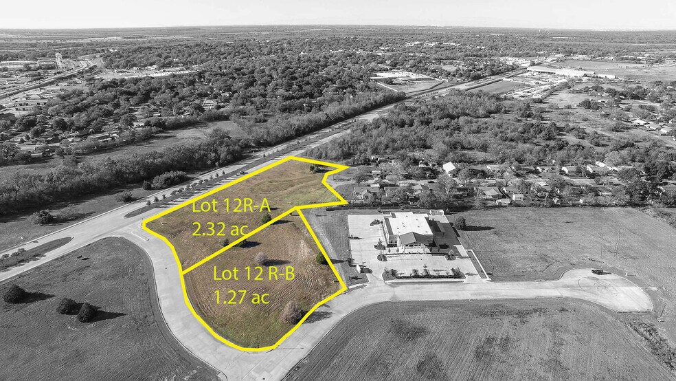 More Photos Of 00 Commerce Way, Kaufman Land For Sale