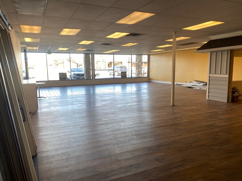 More Photos Of 2695 Patterson Rd, Grand Junction Storefront For Lease