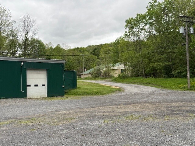 More Photos Of 2514 Foundry Pl, Clayville Industrial For Sale
