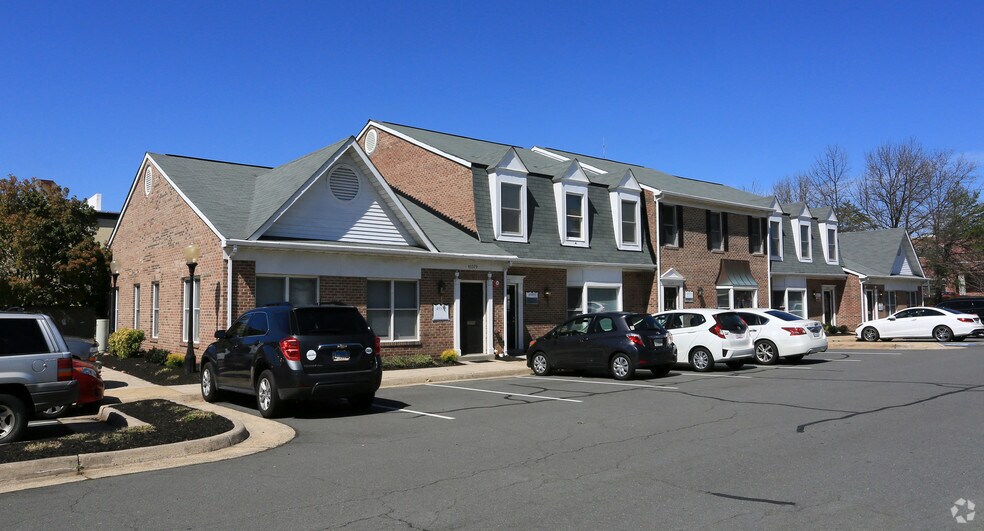 Primary Photo Of 45571-45595 Shepard Dr, Sterling Medical For Sale
