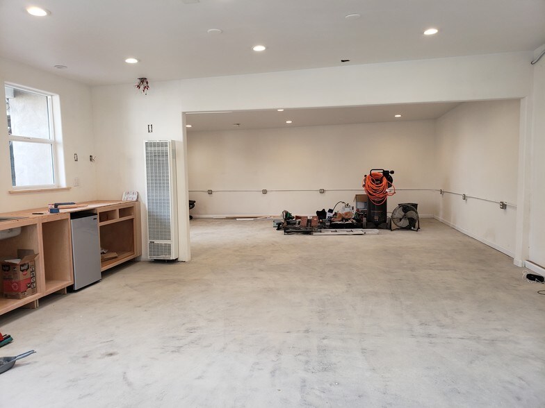 More Photos Of 2800 Newell St, Los Angeles Industrial For Lease