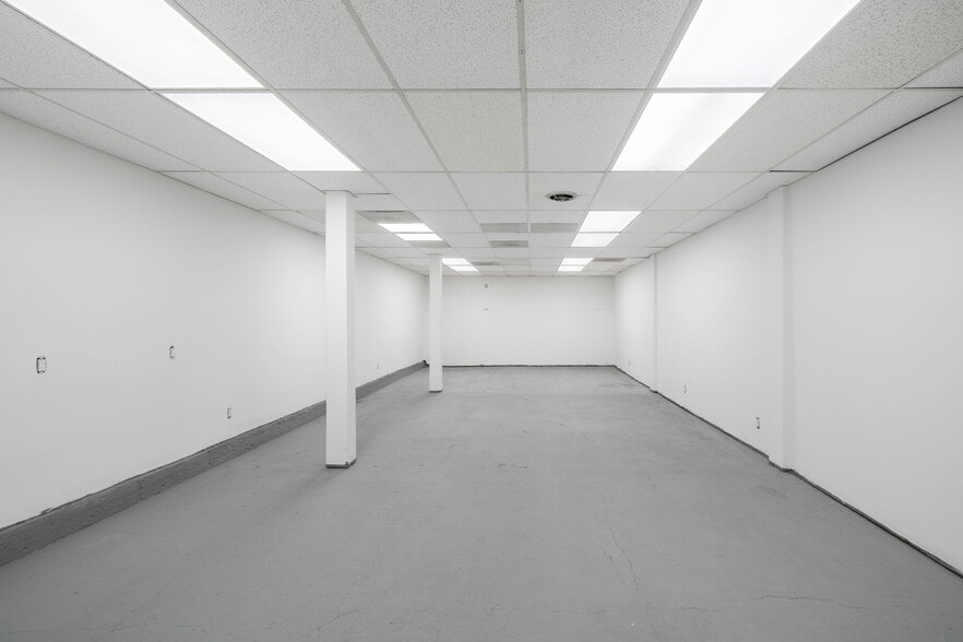 More Photos Of 6181-6185 Mission St, Daly City Storefront Retail Residential For Lease