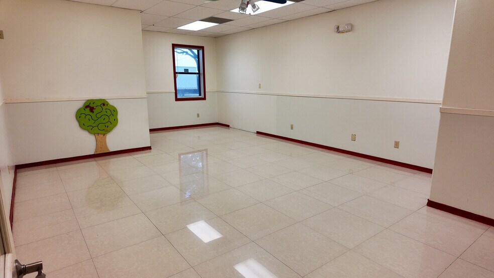 More Photos Of 4101 N Veterans Blvd, Pharr Office For Lease