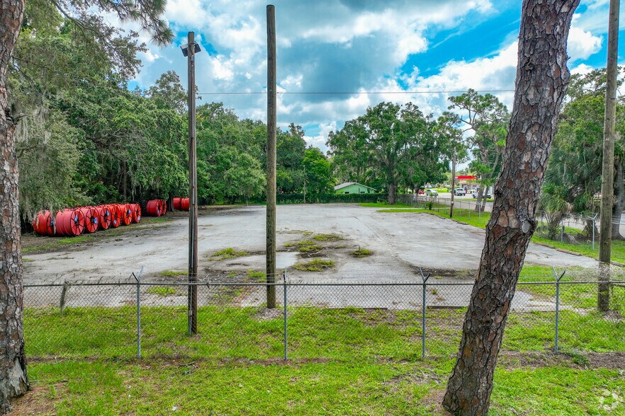 More Photos Of 1407 8th Ave E, Bradenton Land For Lease
