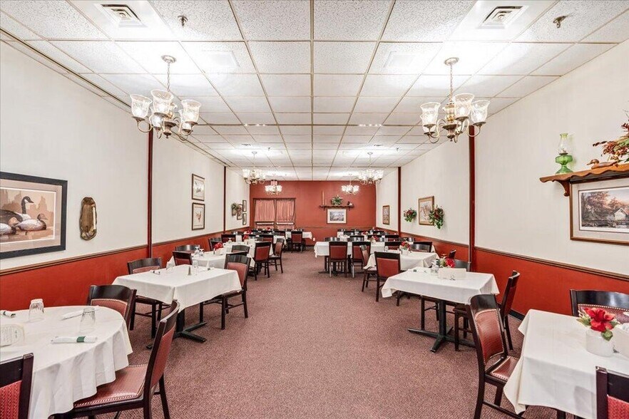 More Photos Of 925 N 8th St, Sheboygan Lodge Meeting Hall For Sale