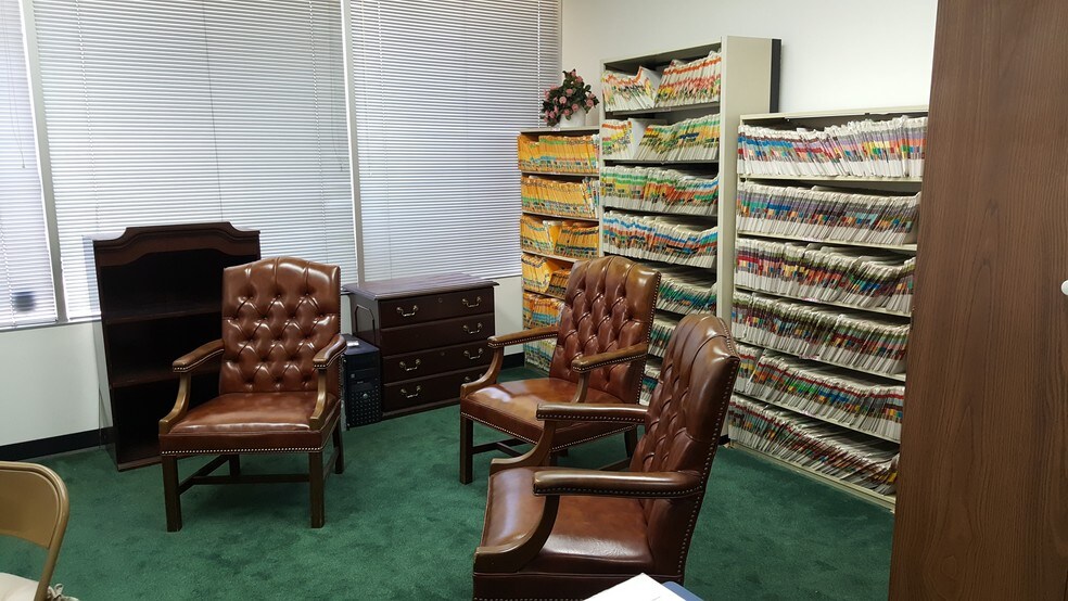 More Photos Of 1108 Dobie Dr, Plano Flex For Lease
