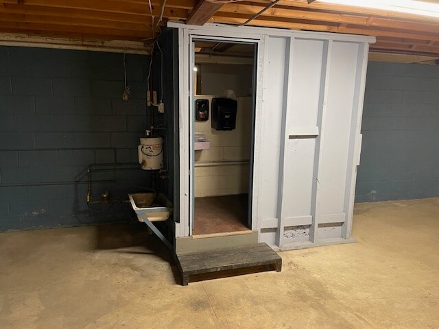 More Photos Of 113 Main St S, Stewartville Storefront For Lease