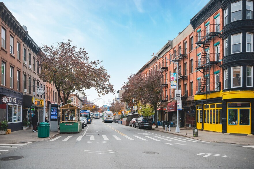 More Photos Of 88 5th Ave, Brooklyn Apartments For Lease