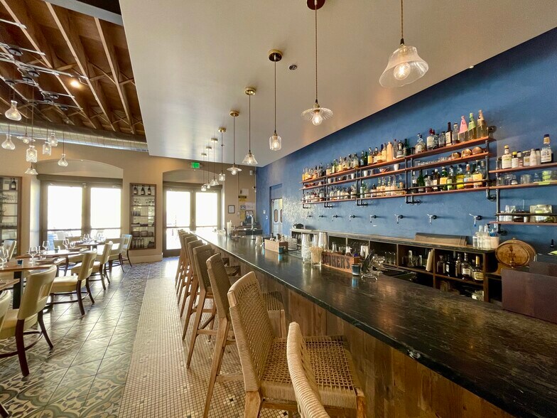 More Photos Of 2246 Larimer St, Denver Storefront For Lease