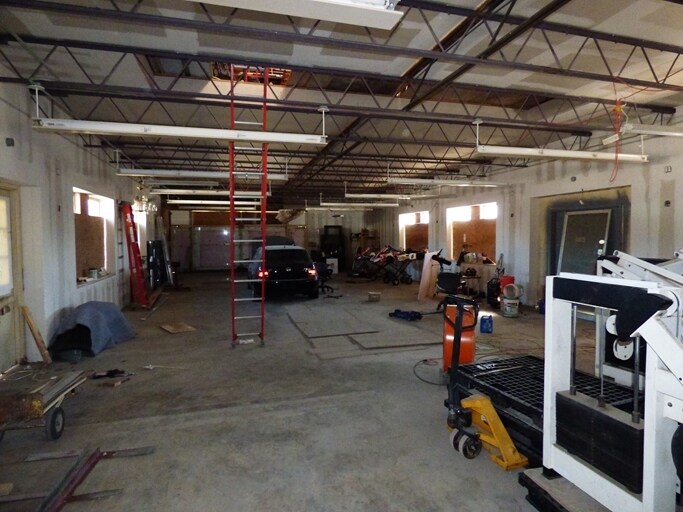 More Photos Of 8627 Watson Rd, Saint Louis Freestanding For Sale