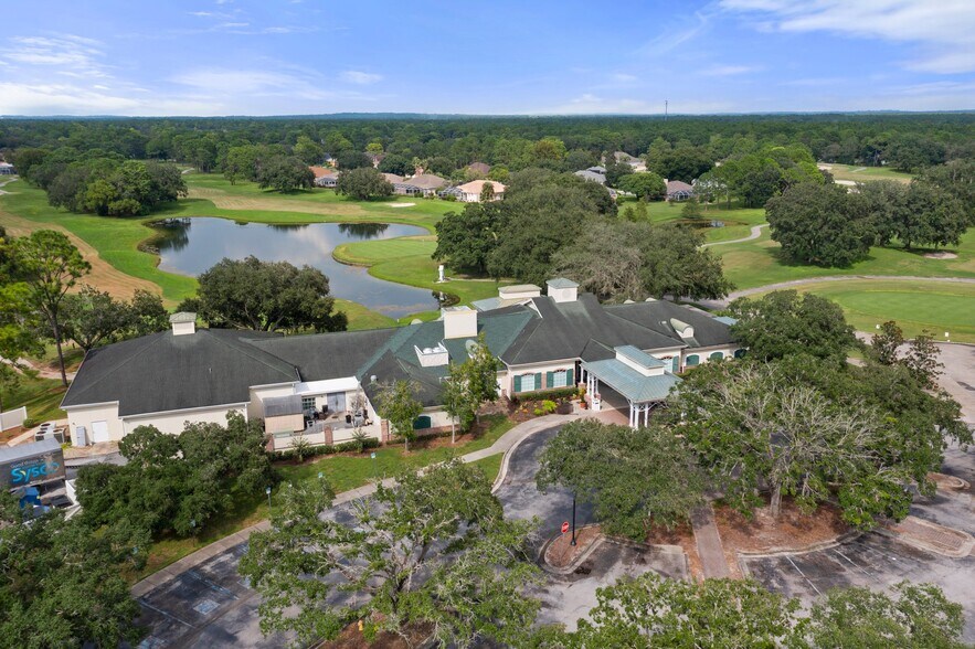 More Photos Of 4550 Golf Club Ln, Spring Hill Golf Course Driving Range For Sale
