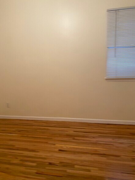 More Photos Of 2000 Kings Hwy, Brooklyn Apartments For Lease