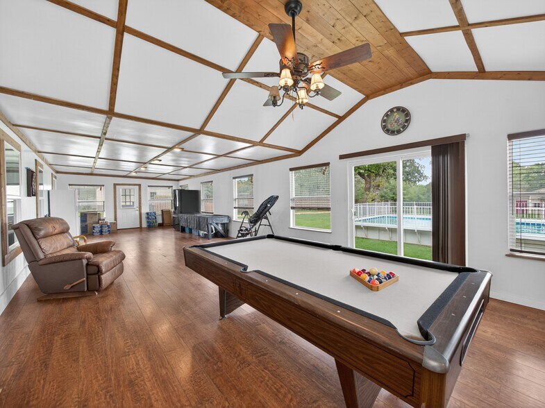 More Photos Of 279 Highline Dr, Bastrop Land For Sale