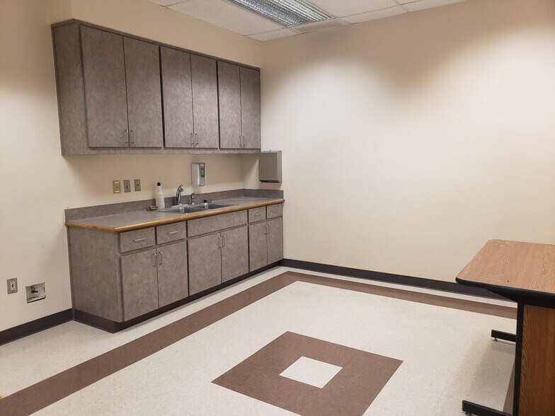 More Photos Of 8189 U.S. Highway 70, Waurika Office For Sale