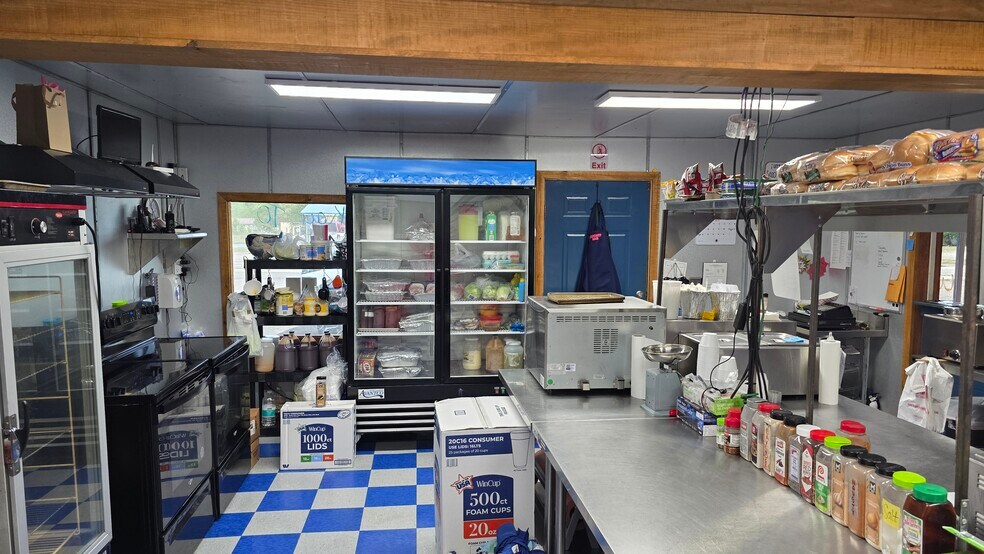 More Photos Of 108 Scenic 7 N Hwy, Ola Restaurant For Sale
