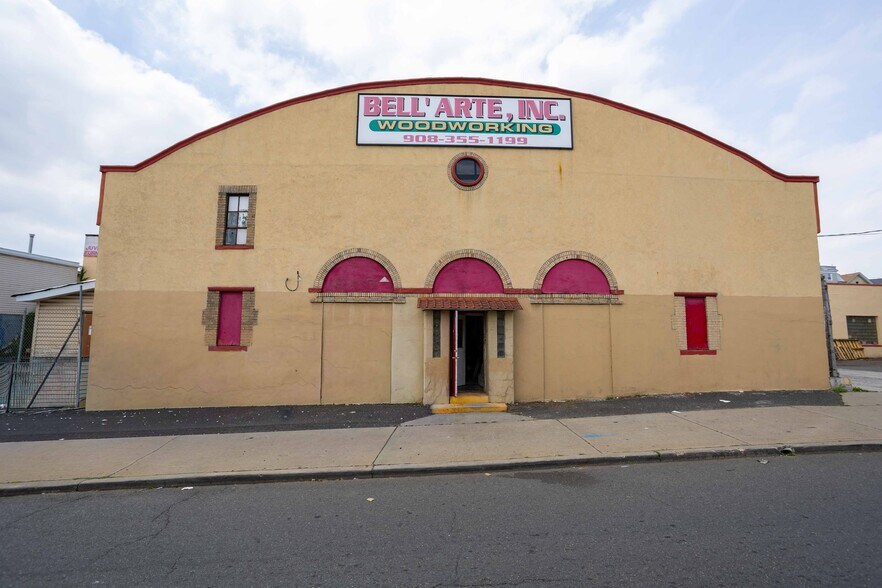 Primary Photo Of 10-24 W Mravlag Pl, Elizabeth Warehouse For Sale