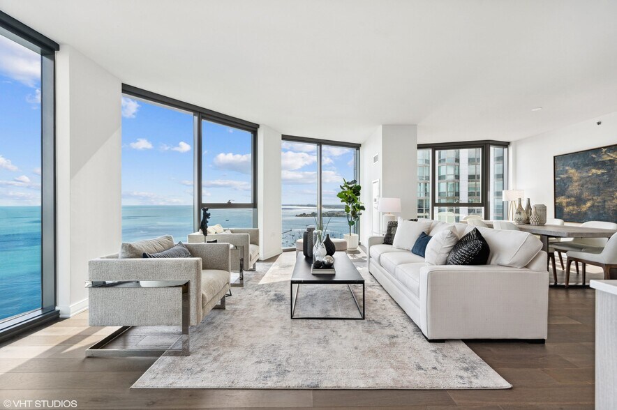 More Photos Of 211 N Harbor Dr, Chicago Apartments For Lease