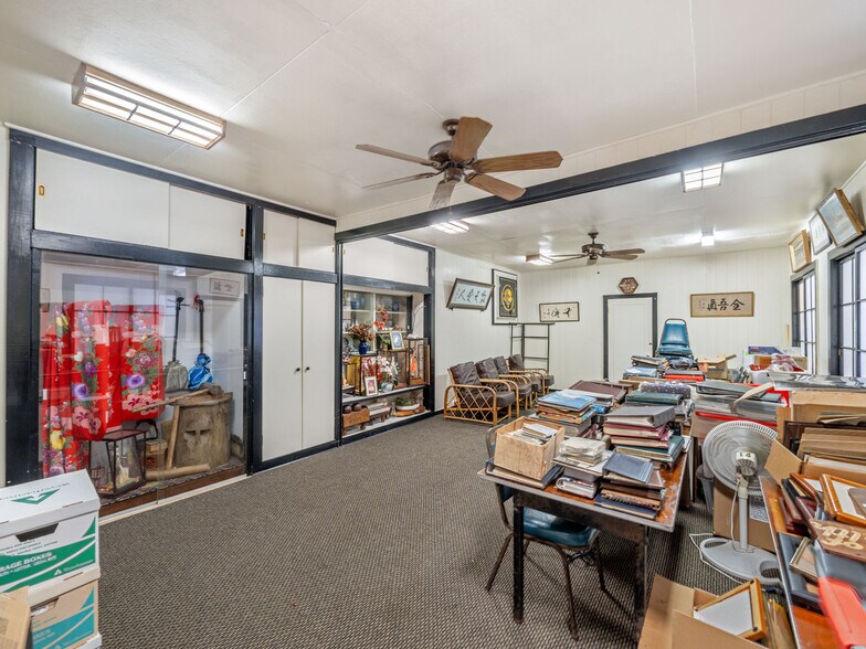 More Photos Of 82-6151 Hawaii Belt Rd, Captain Cook Hotel For Sale