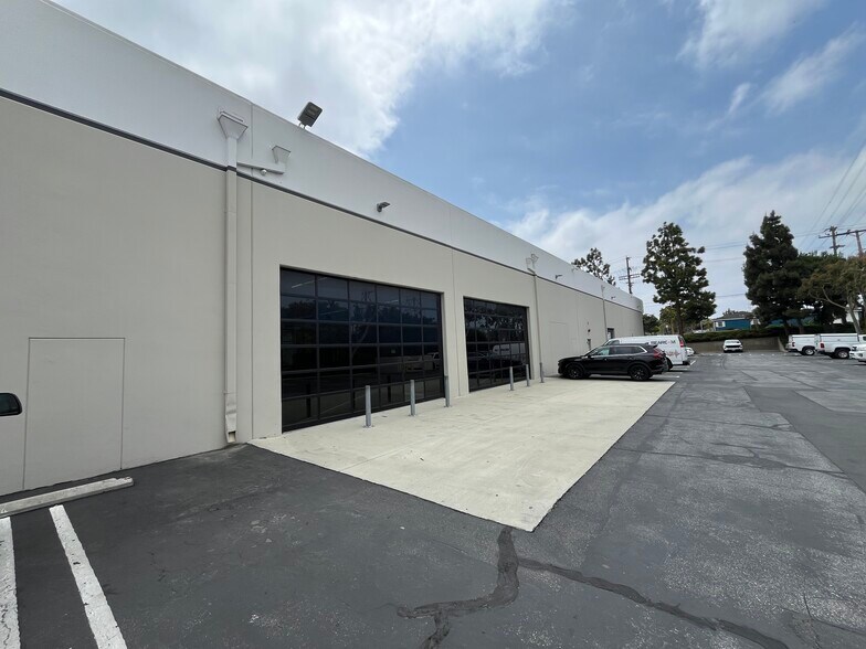 More Photos Of 2609-2627 Manhattan Beach Blvd, Redondo Beach Unknown For Lease