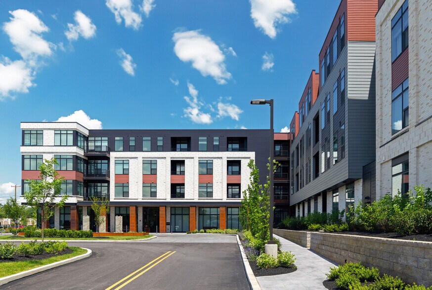 More Photos Of 400 W Swedesford Rd, Berwyn Apartments For Lease