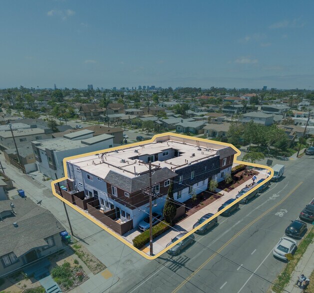More Photos Of 3167 Landis St, San Diego Apartments For Sale