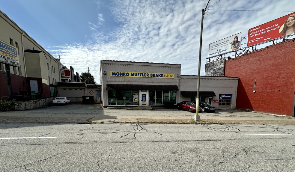 Primary Photo Of 3530 Boulevard of the Allies, Pittsburgh Office For Lease