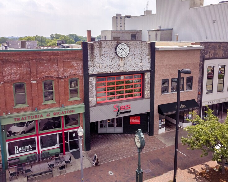 More Photos Of 109 N Court St, Florence Office For Sale