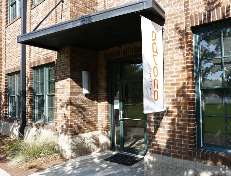 More Photos Of 607 Pendleton St, Greenville Office For Lease