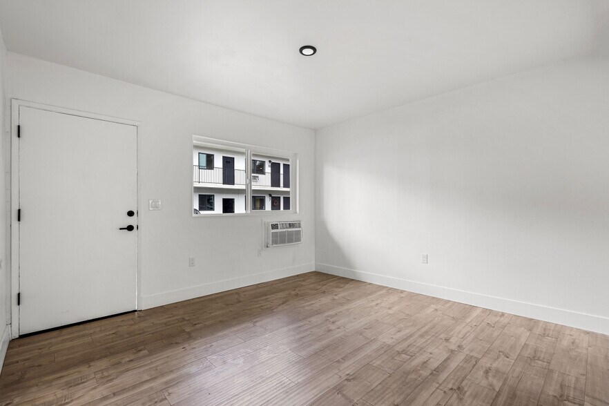 More Photos Of 1717-1725 Park Ave, Los Angeles Apartments For Sale