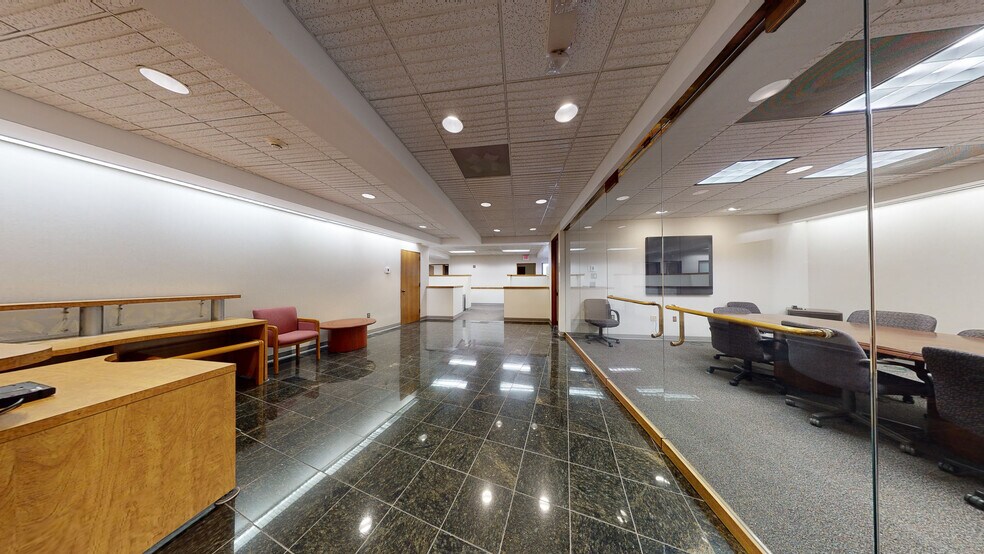 More Photos Of 22 Waterville Rd, Avon Medical For Sale