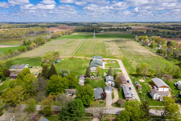 More Photos Of 4630 W Hickory Rd, Hickory Corners Garden Center For Sale