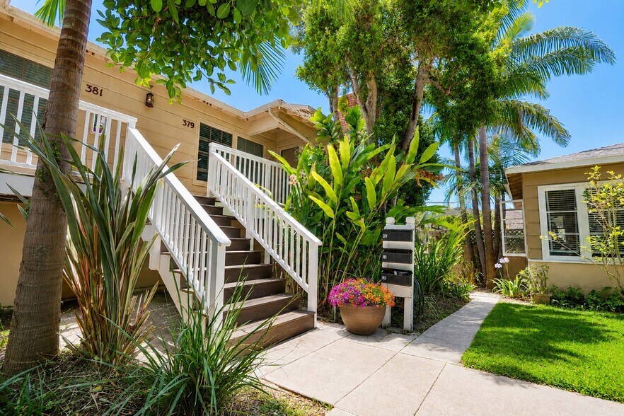 More Photos Of 379 Aster St, Laguna Beach Apartments For Sale
