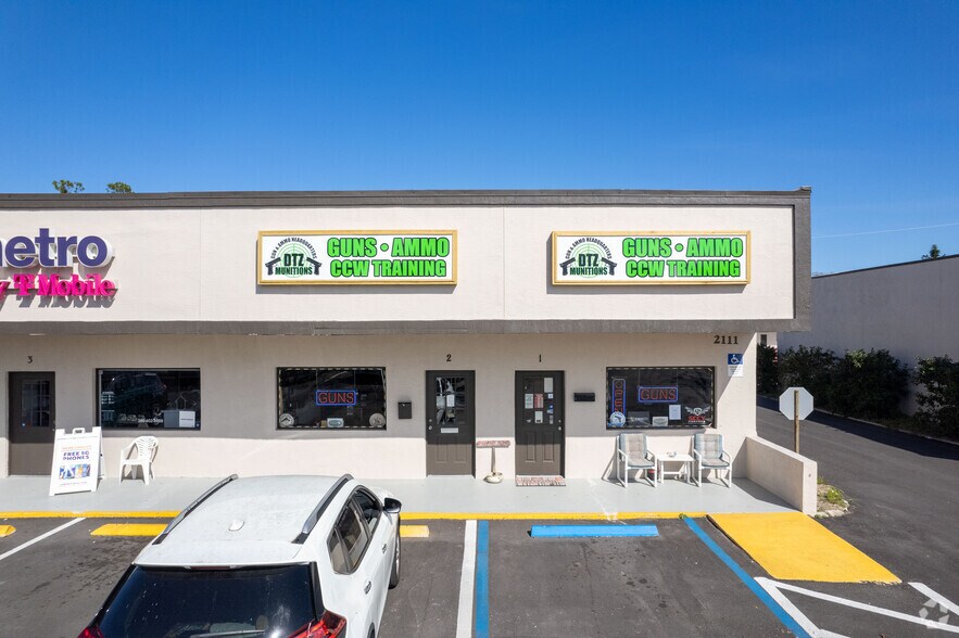 More Photos Of 2111 S Ridgewood Ave, Edgewater Unknown For Lease