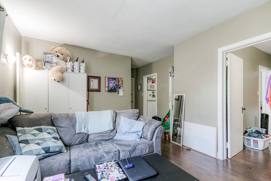 More Photos Of 99 Douglas St, Sudbury Apartments For Sale