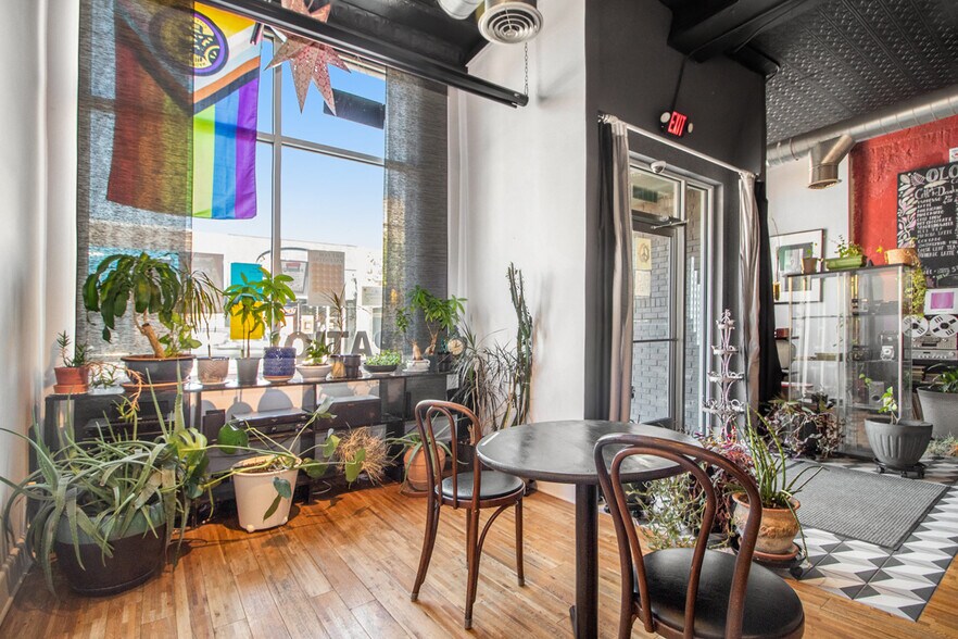 More Photos Of 10215 Joseph Campau St, Hamtramck Bar For Sale