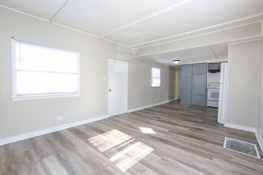 More Photos Of 306 Sundial Ln, Ladson Manufactured Housing Mobile Home Park For Sale