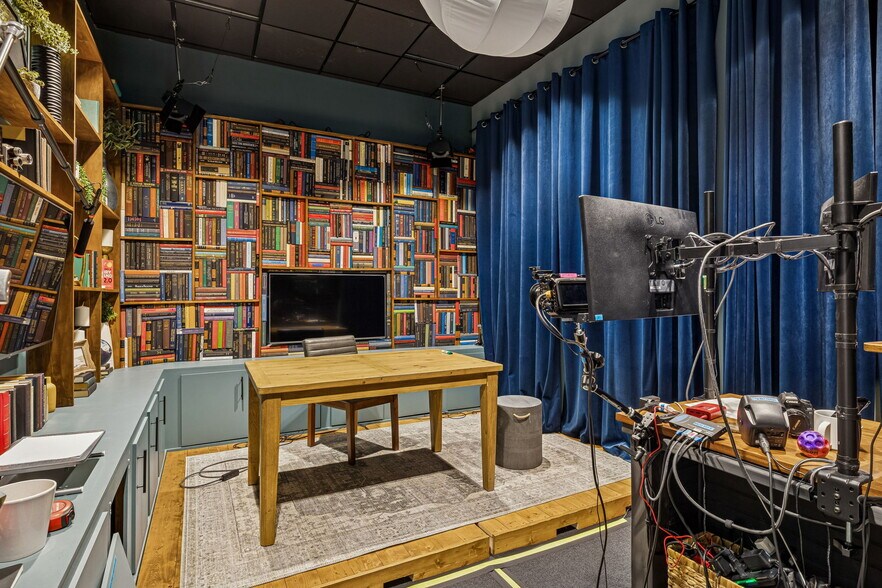 More Photos Of 5101 Kentucky Ave, Nashville Office For Sale