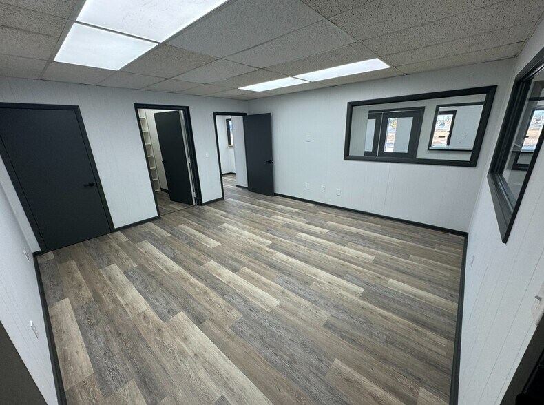 More Photos Of 220 Recker Hwy, Auburndale Warehouse For Lease