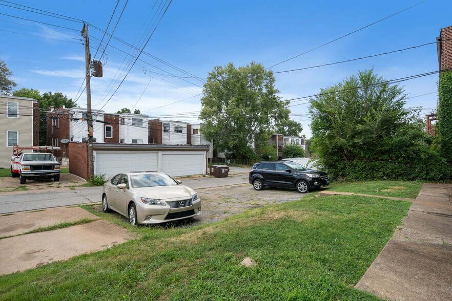 More Photos Of 5039-5041 Chippewa St, Saint Louis Multifamily For Sale