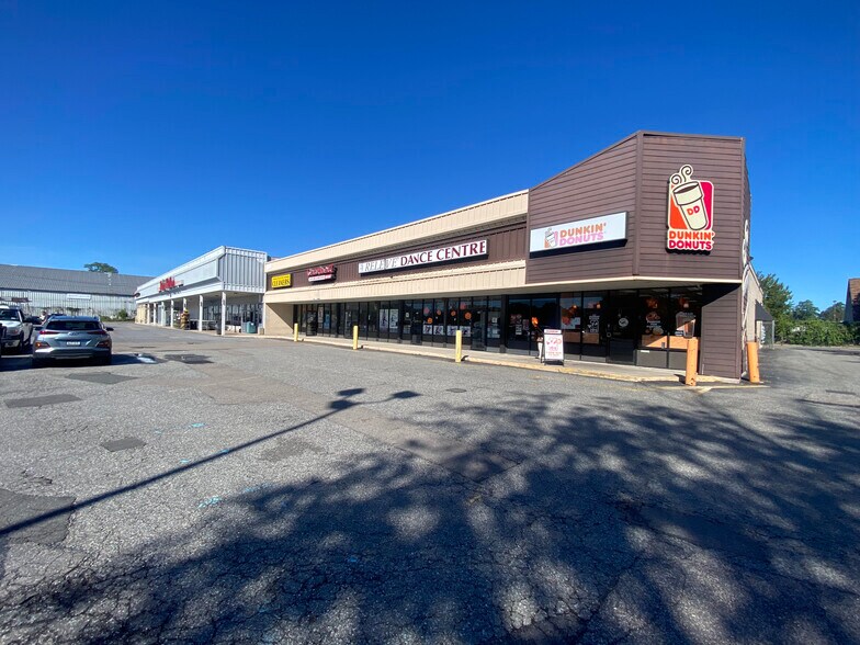 More Photos Of 11-35 Montauk Hwy, Blue Point Unknown For Lease