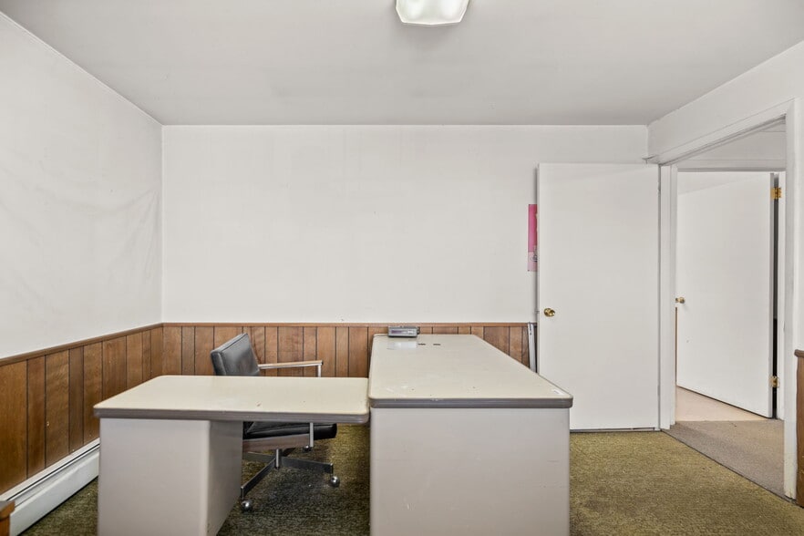 More Photos Of 2162 S Jason St, Denver Warehouse For Sale