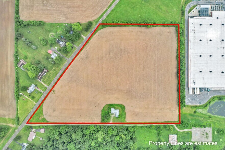 More Photos Of 7995 Hill Rd, Canal Winchester Industrial For Lease