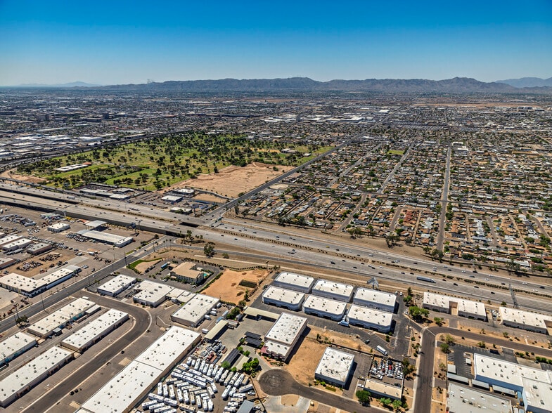 More Photos Of 1329 N 29th Ave, Phoenix Warehouse For Lease