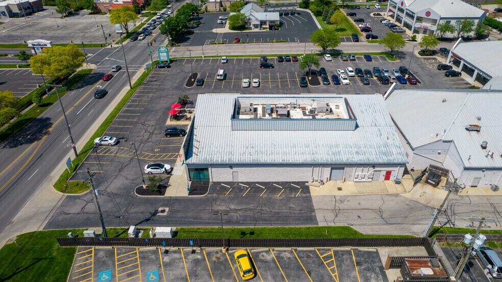 More Photos Of 5030-5086 N High St, Columbus Unknown For Lease