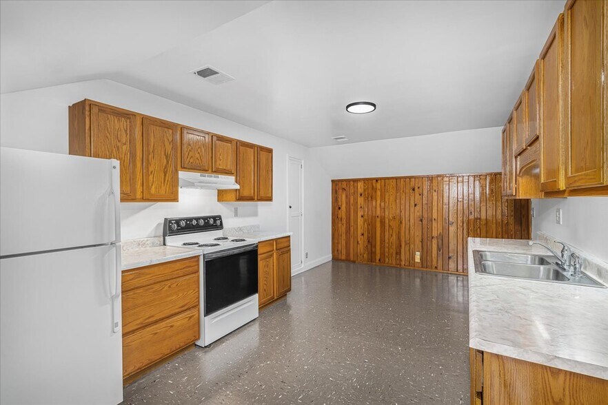 More Photos Of , Frankfort Multifamily For Sale