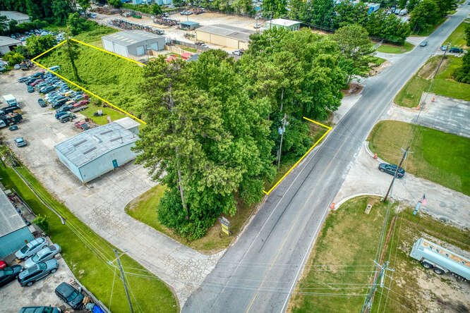Primary Photo Of 0 Lilburn Industrial Way SW, Lilburn Land For Sale
