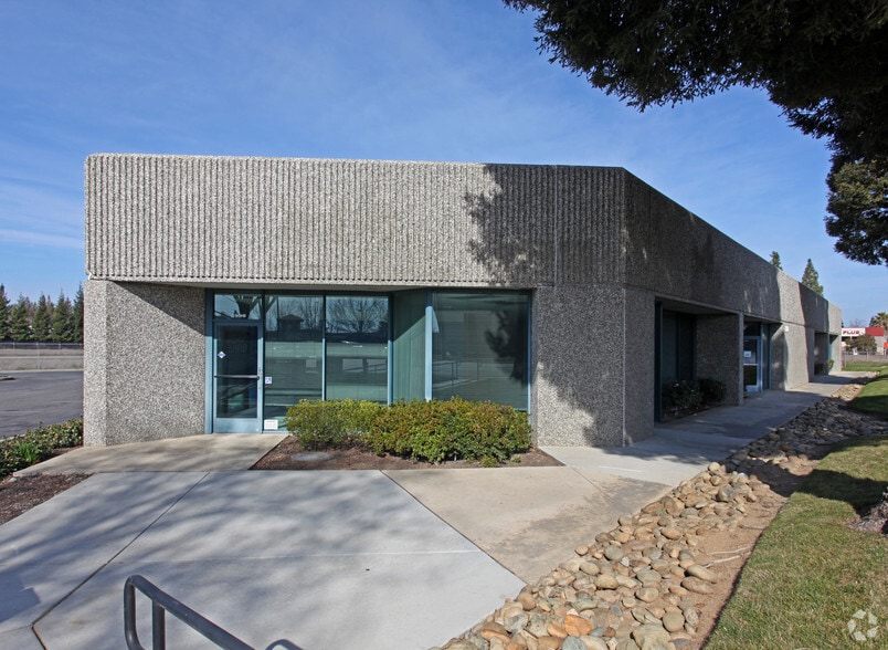 Primary Photo Of 2990 Sunrise Blvd, Rancho Cordova Industrial For Lease